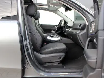 MERCEDES-BENZ GLE 300 d 4M AMG