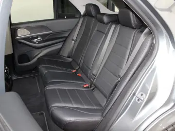 MERCEDES-BENZ GLE 300 d 4M AMG