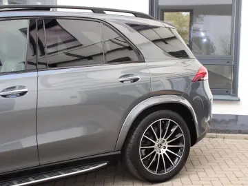 MERCEDES-BENZ GLE 300 d 4M AMG