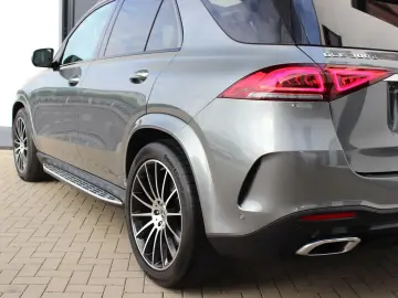 MERCEDES-BENZ GLE 300 d 4M AMG