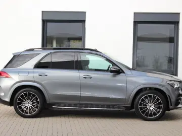 MERCEDES-BENZ GLE 300 d 4M AMG