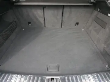 Porsche Cayenne Coupé  LED SZH KAMERA AHK