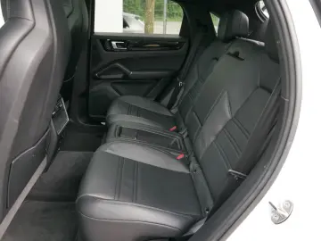 Porsche Cayenne Coupé  LED SZH KAMERA AHK