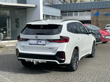 BMW X1 18i sDrive M-Sport AHK Alcantara WR CarPlay