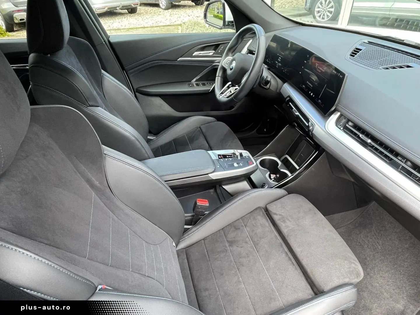 BMW X1 18i sDrive M-Sport AHK Alcantara WR CarPlay