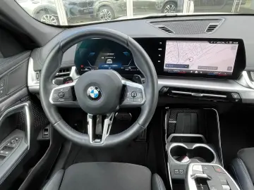 BMW X1 18i sDrive M-Sport AHK Alcantara WR CarPlay
