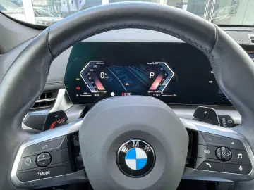 BMW X1 18i sDrive M-Sport AHK Alcantara WR CarPlay