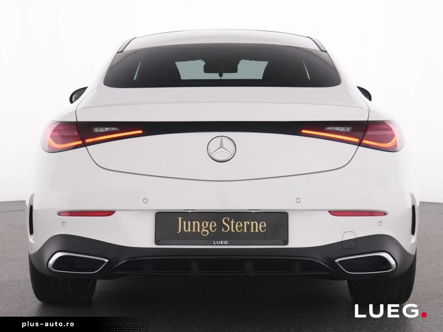 MERCEDES-BENZ CLE 220 d Coupé AMG MBUX DLight Pano Night 360