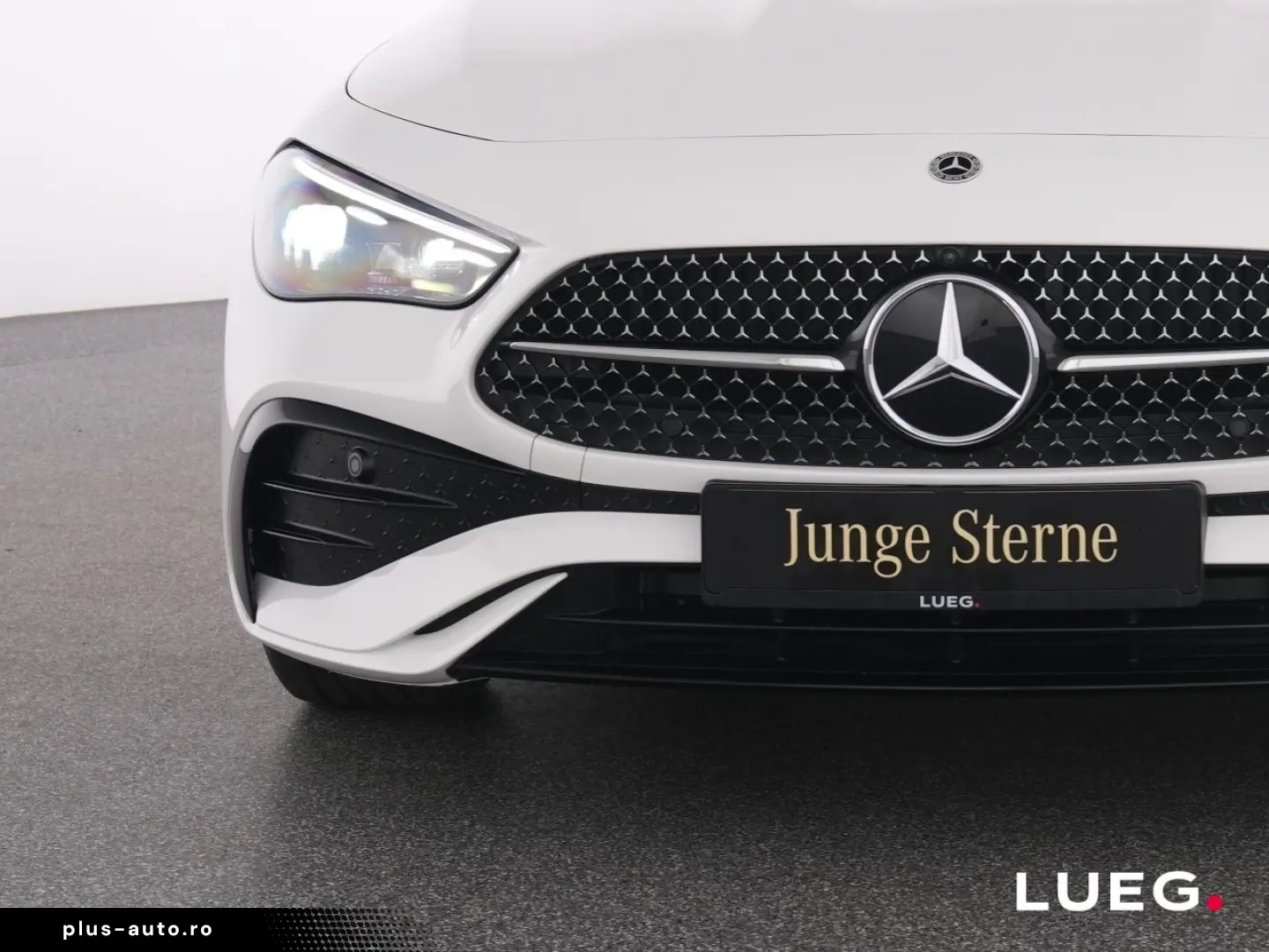 MERCEDES-BENZ CLE 220 d Coupé AMG MBUX DLight Pano Night 360