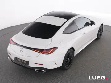 MERCEDES-BENZ CLE 220 d Coupé AMG MBUX DLight Pano Night 360