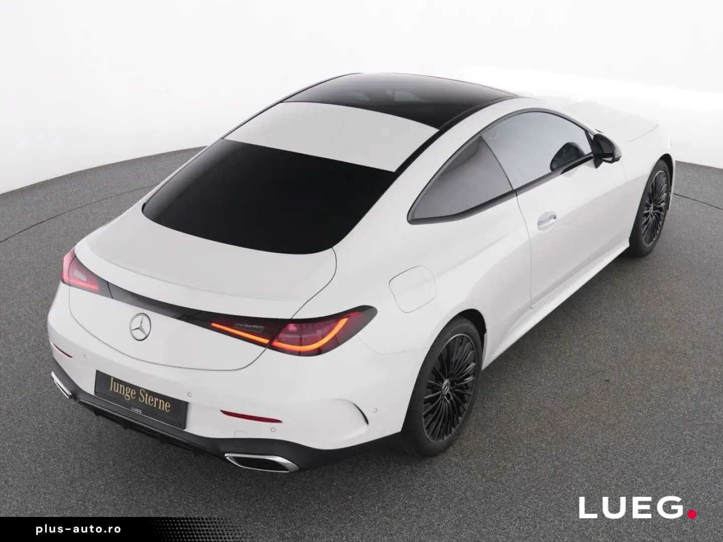 MERCEDES-BENZ CLE 220 d Coupé AMG MBUX DLight Pano Night 360