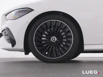 MERCEDES-BENZ CLE 220 d Coupé AMG MBUX DLight Pano Night 360