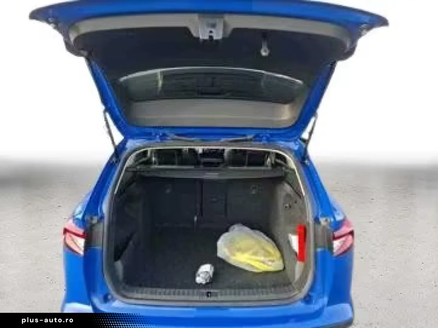 Skoda Enyaq iV 50 Loft 55 kWh APP NAVI ACC LED RFK SHZ