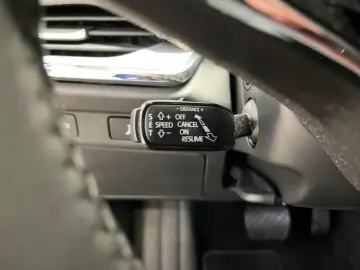 Skoda Enyaq 50 Loft Teilleder Standheizung