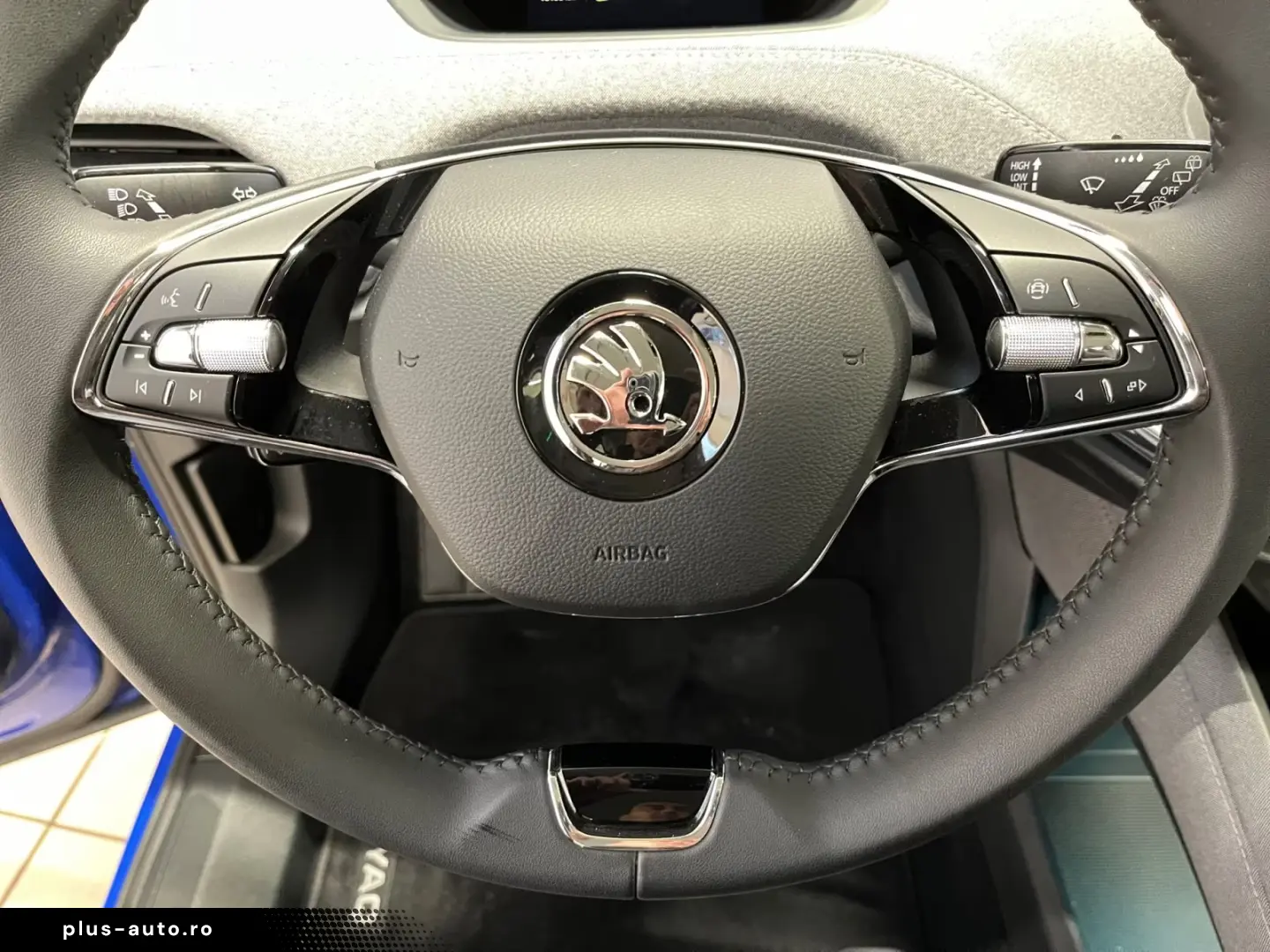 Skoda Enyaq 50 Loft Teilleder Standheizung