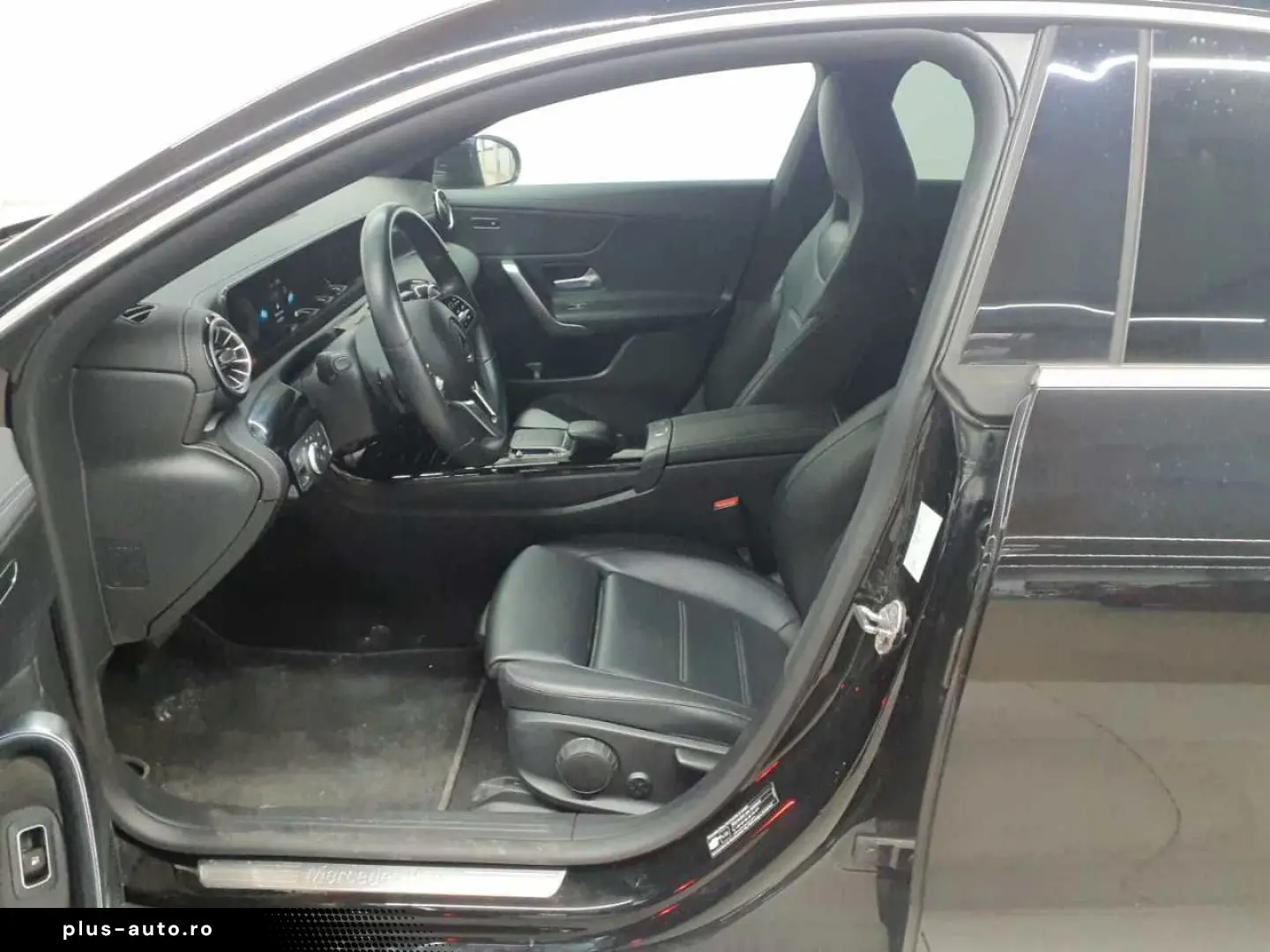 MERCEDES-BENZ CLA 250 e 8G-Progressive Beam MBUX