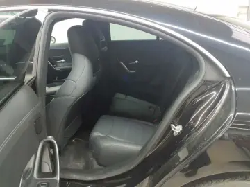 MERCEDES-BENZ CLA 250 e 8G-Progressive Beam MBUX