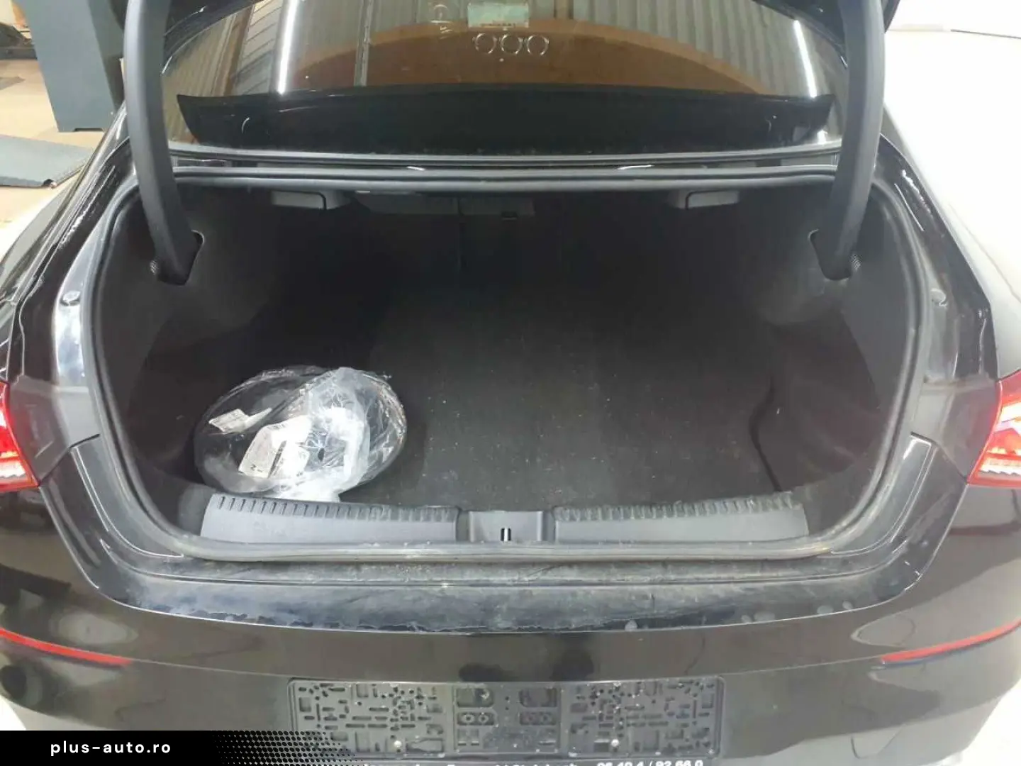 MERCEDES-BENZ CLA 250 e 8G-Progressive Beam MBUX