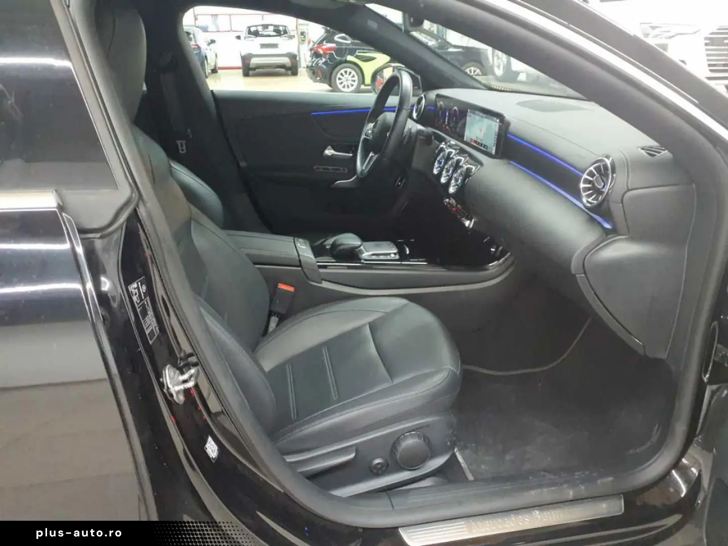 MERCEDES-BENZ CLA 250 e 8G-Progressive Beam MBUX