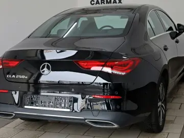 MERCEDES-BENZ CLA 250e Coupe Progressive Navi Kamera
