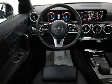 MERCEDES-BENZ CLA 250e Coupe Progressive Navi Kamera