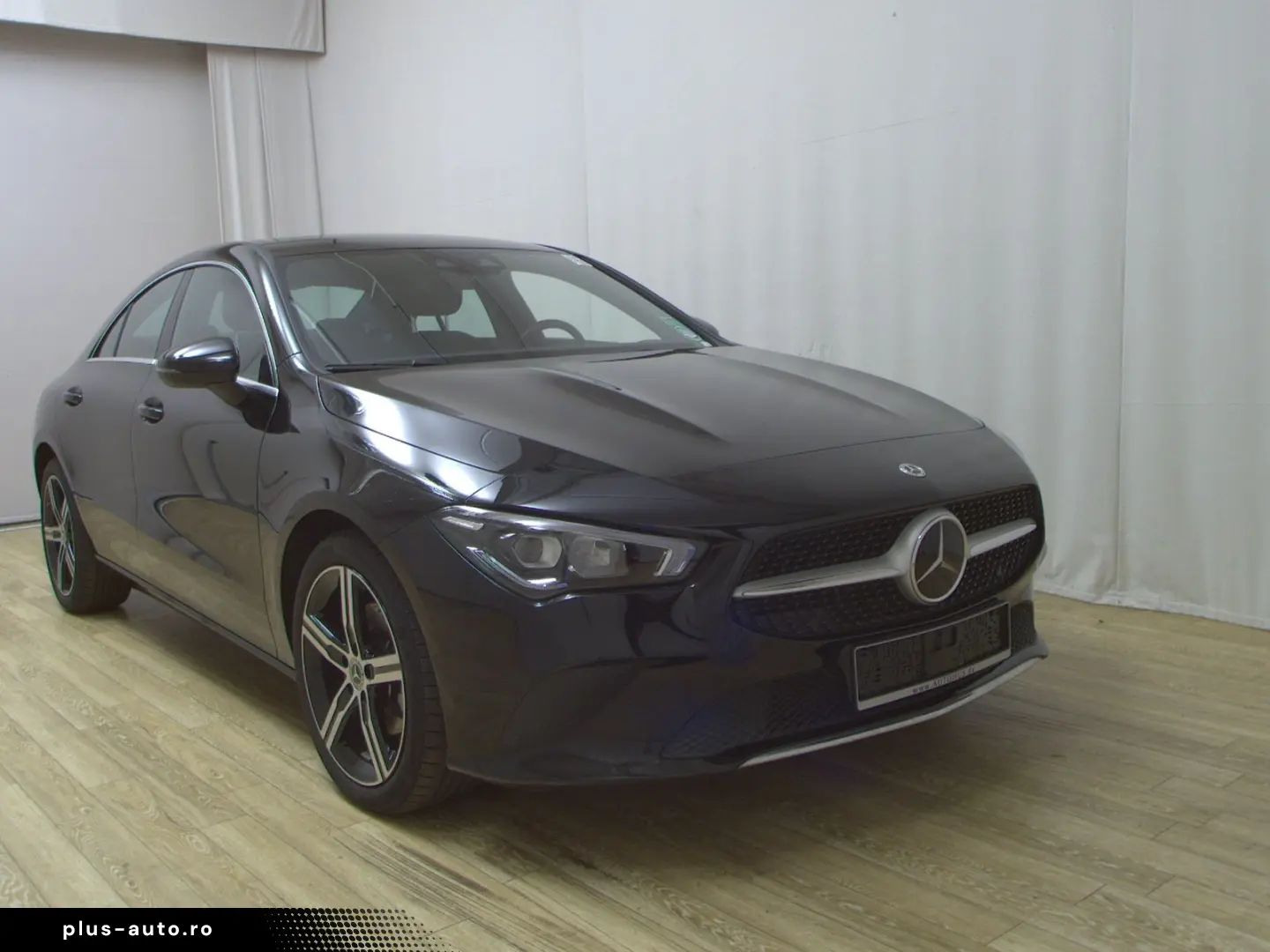 MERCEDES-BENZ CLA 200 d Progressive MBUX LED Distronic