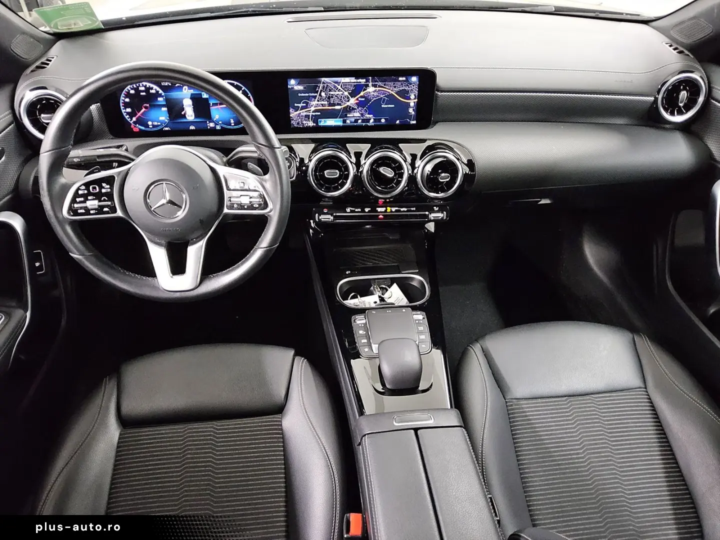 MERCEDES-BENZ CLA 200 d Progressive MBUX LED Distronic