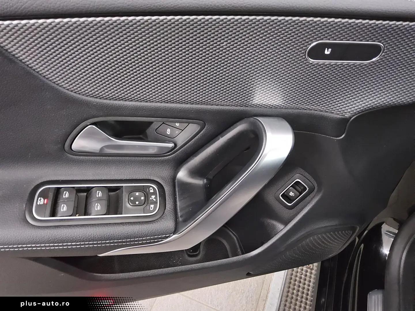 MERCEDES-BENZ CLA 200 d Progressive MBUX LED Distronic