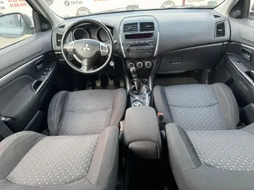 Mitsubishi ASX 2011