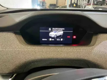 Skoda Enyaq 60 electric 132 kW   LED RFK ACC Navi