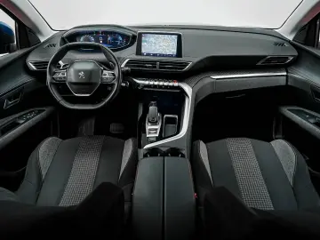 Peugeot 5008 Gen-Ii-2016