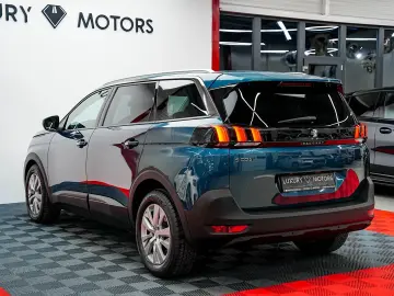 Peugeot 5008 Gen-Ii-2016