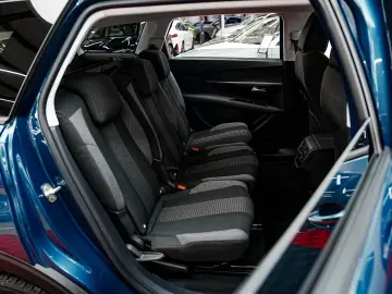 Peugeot 5008 Gen-Ii-2016