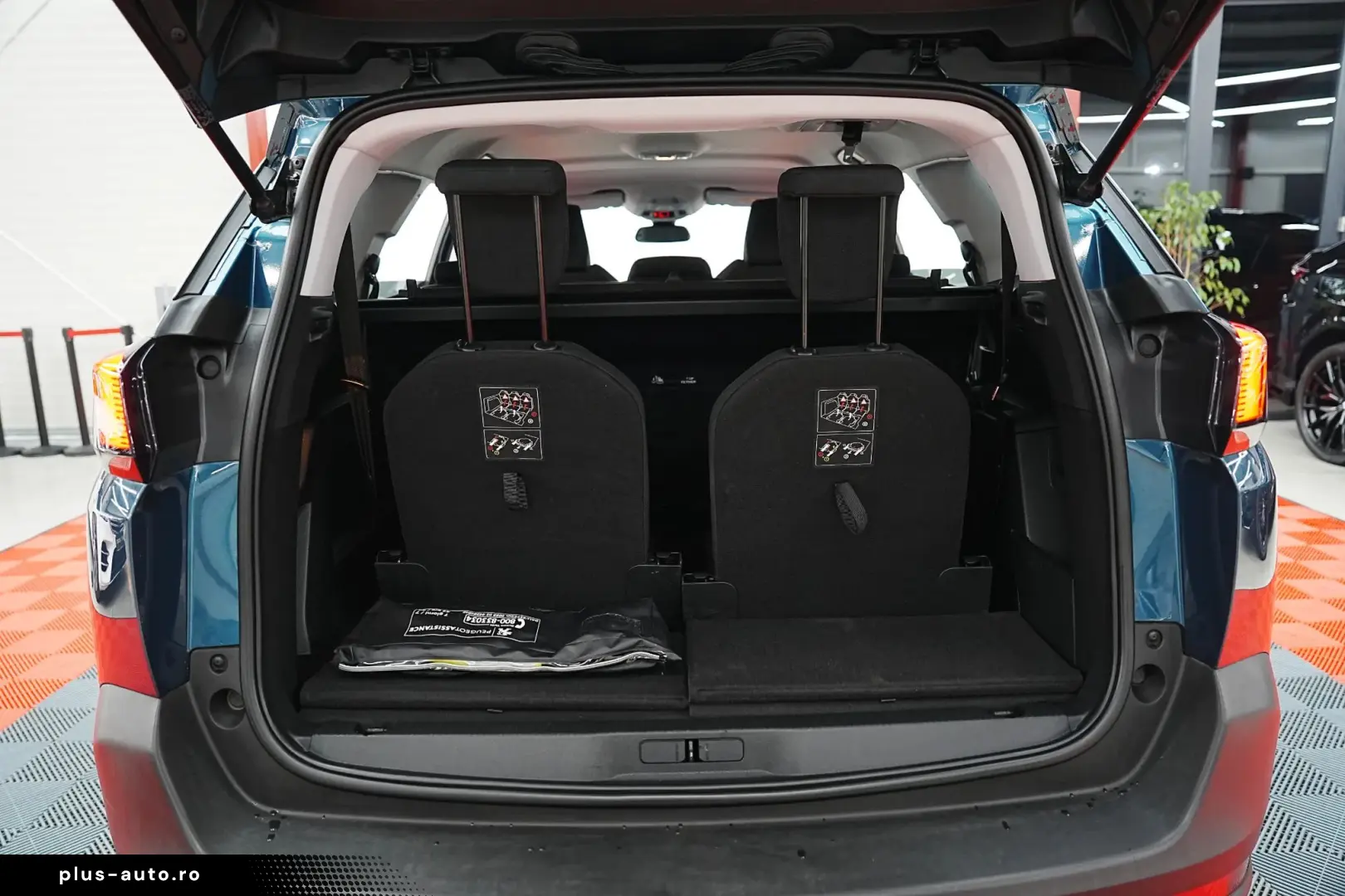 Peugeot 5008 Gen-Ii-2016