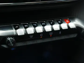 Peugeot 5008 Gen-Ii-2016