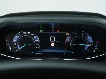 Peugeot 5008 Gen-Ii-2016