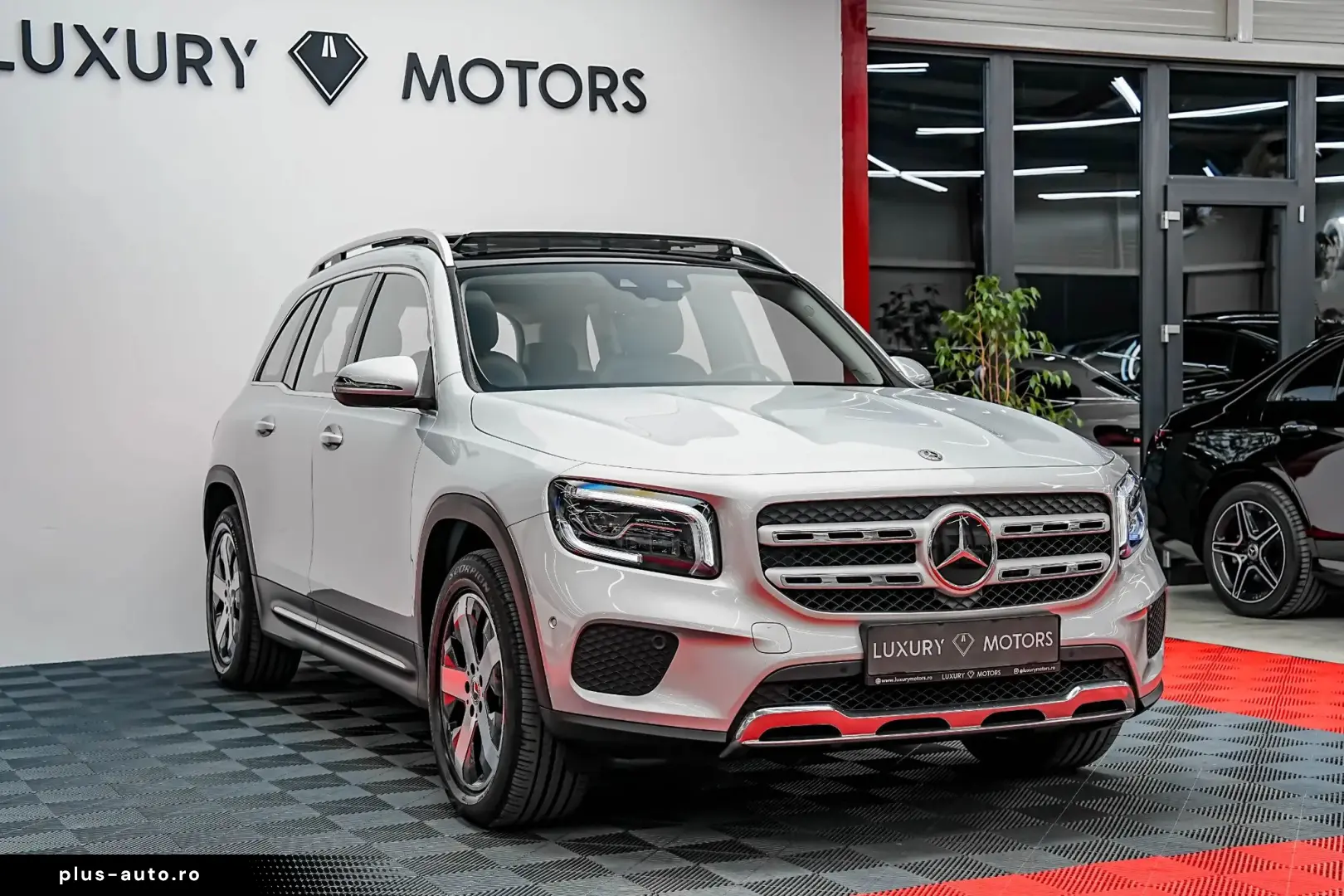 Mercedes-Benz Glb