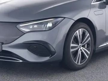 MERCEDES-BENZ EQE 300 Premium Plus HyperScreen Massage