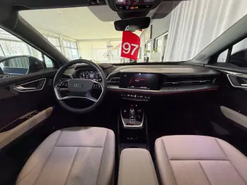 AUDI Q4 e-tron 45 Advanced quattro WÄRMEPUMPE