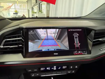 AUDI Q4 e-tron 45 Advanced quattro WÄRMEPUMPE