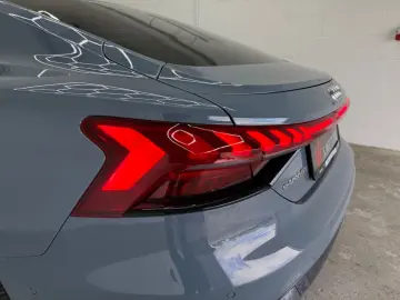AUDI e-tron GT quattro Audi Exclusive PANO ACC SPORTS