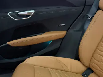 AUDI e-tron GT quattro Audi Exclusive PANO ACC SPORTS