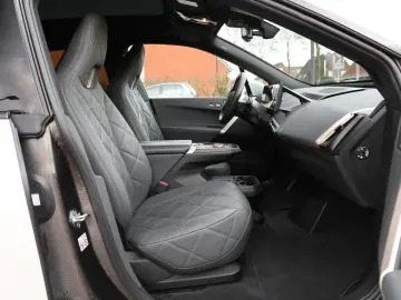 BMW iX xDrive40 Edition Sport Suite Pano Luft Laser