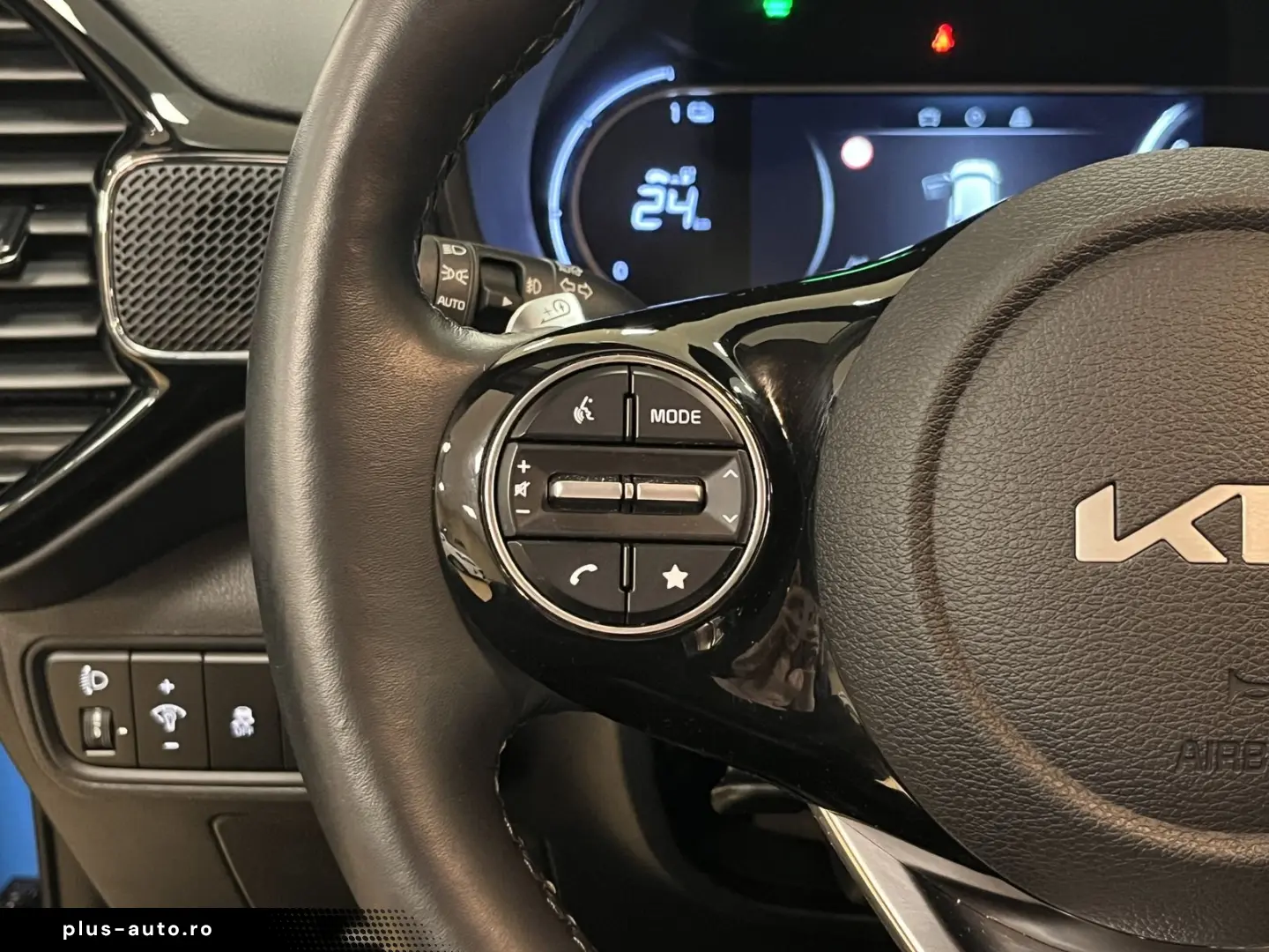 KIA Soul Inspiration Harman K ACC HUD SHZ BLÜ R.cam