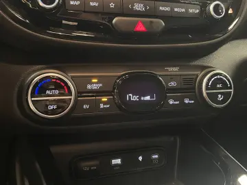 KIA Soul Inspiration Harman K ACC HUD SHZ BLÜ R.cam