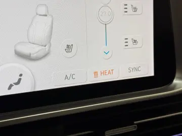 HYUNDAI IONIQ 6 77 4kWh 325ps 4WD Uniq 360 K BOSE NAV Qi