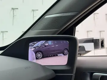 HYUNDAI IONIQ 6 77 4kWh 325ps 4WD Uniq 360 K BOSE NAV Qi