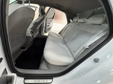 HYUNDAI IONIQ 6 77 4kWh 325ps 4WD Uniq 360 K BOSE NAV Qi