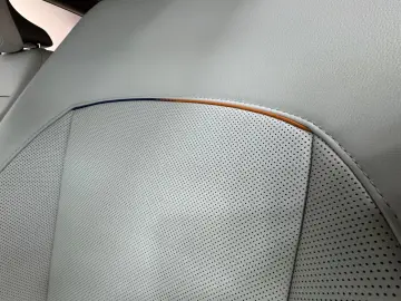 HYUNDAI IONIQ 6 77 4kWh 325ps 4WD Uniq 360 K BOSE NAV Qi