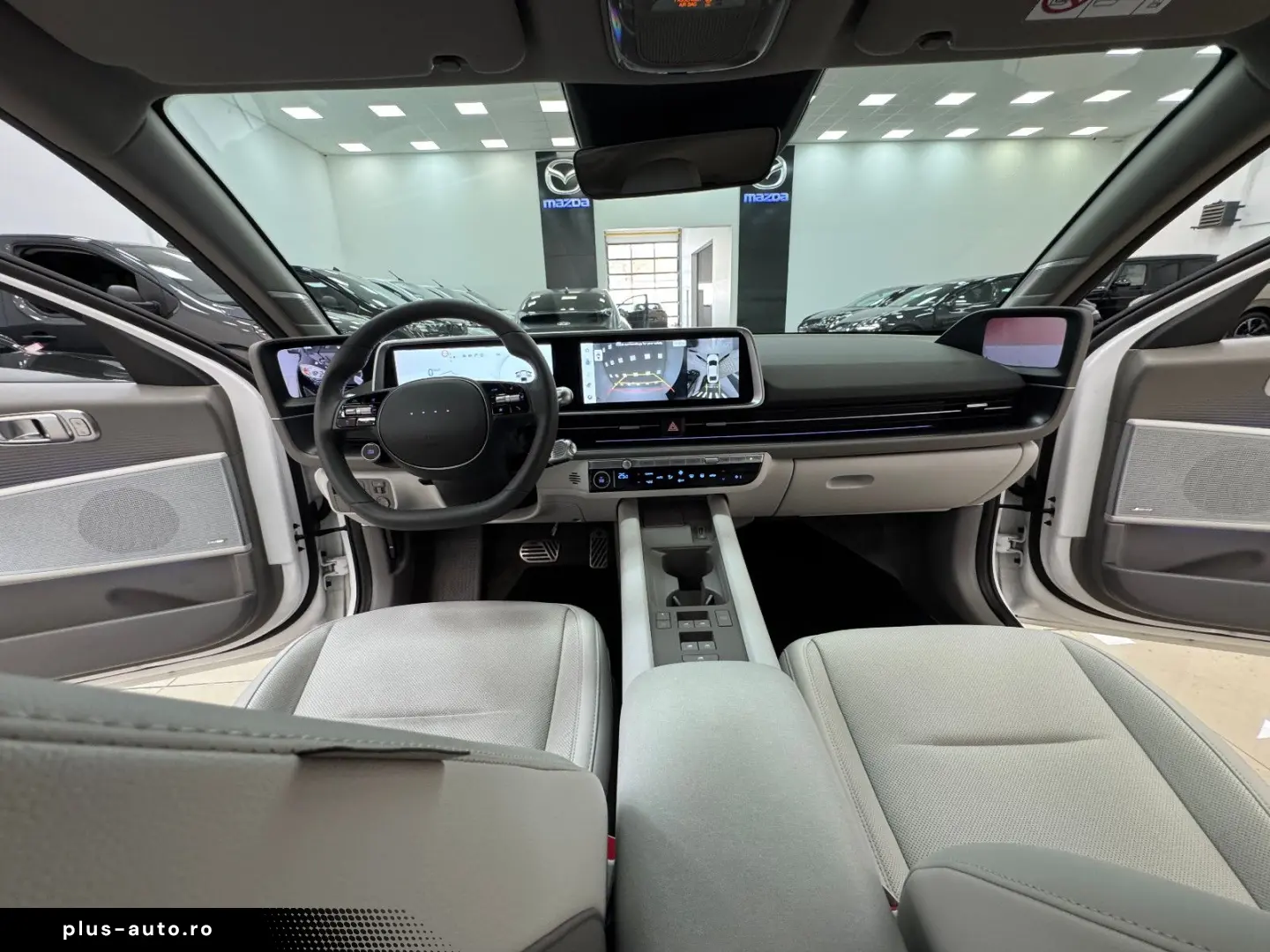 HYUNDAI IONIQ 6 77 4kWh 325ps 4WD Uniq 360 K BOSE NAV Qi